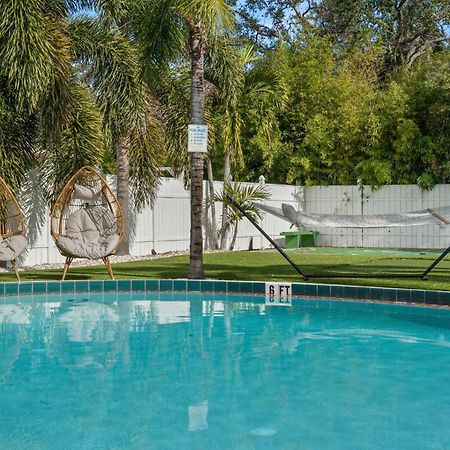 1K Bed Studio Apt With Shared Pool 02 克利尔沃特 外观 照片