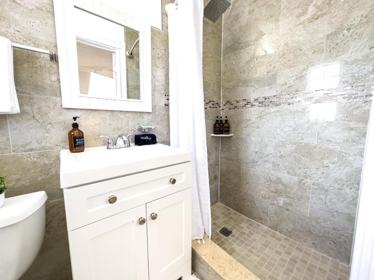 1K Bed Studio Apt With Shared Pool 02 克利尔沃特 外观 照片