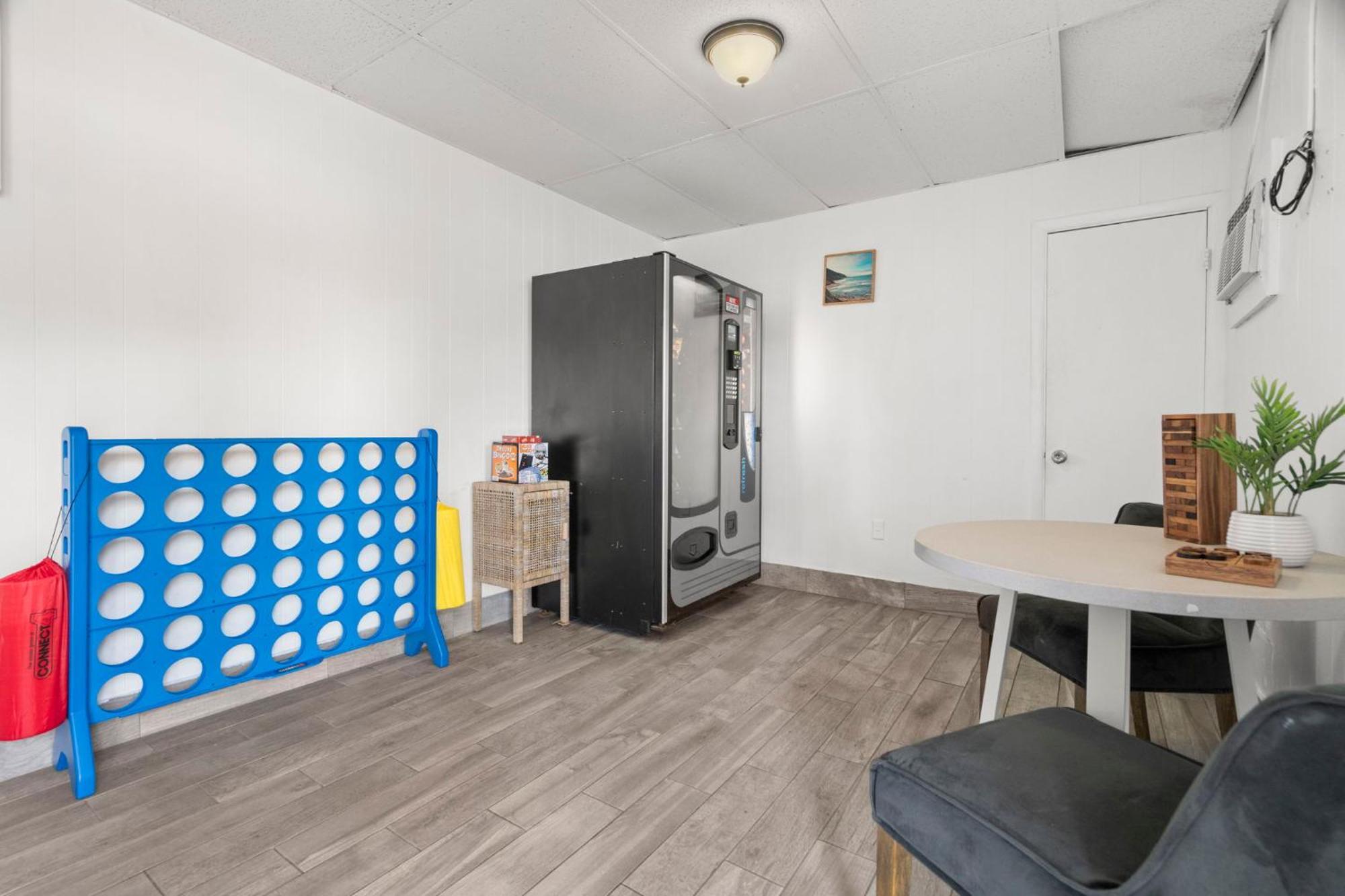 1K Bed Studio Apt With Shared Pool 02 克利尔沃特 外观 照片